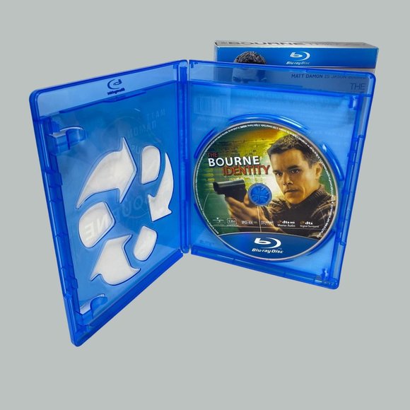 The Bourne Trilogy (Blu-ray Disc, 2010 3-Disc Set) Matt Damon - Picture 3 of 7